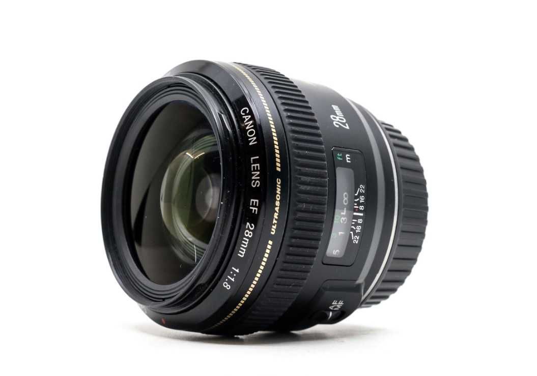 Canon EF 28mm f1.8 USM