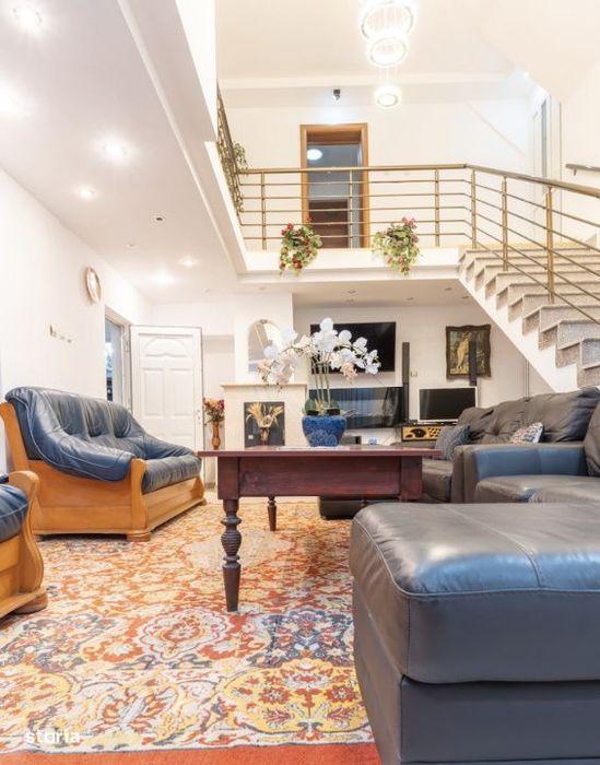 Pensiune Turistica cu Sala de Mese + Casa de Locuit in Cristesti