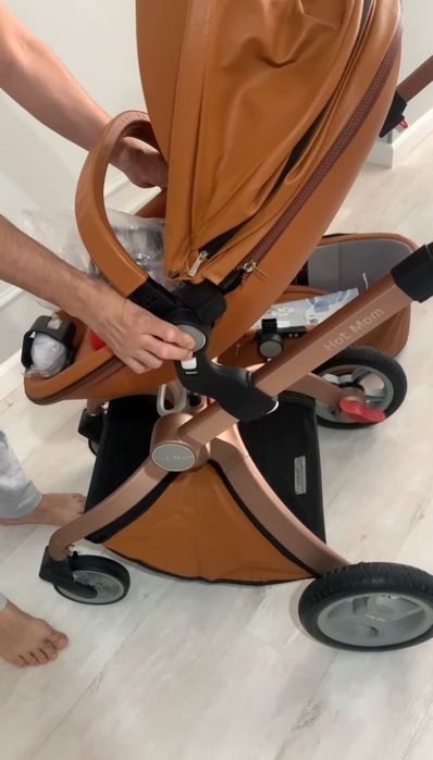 Детская коляска Hot-Mom