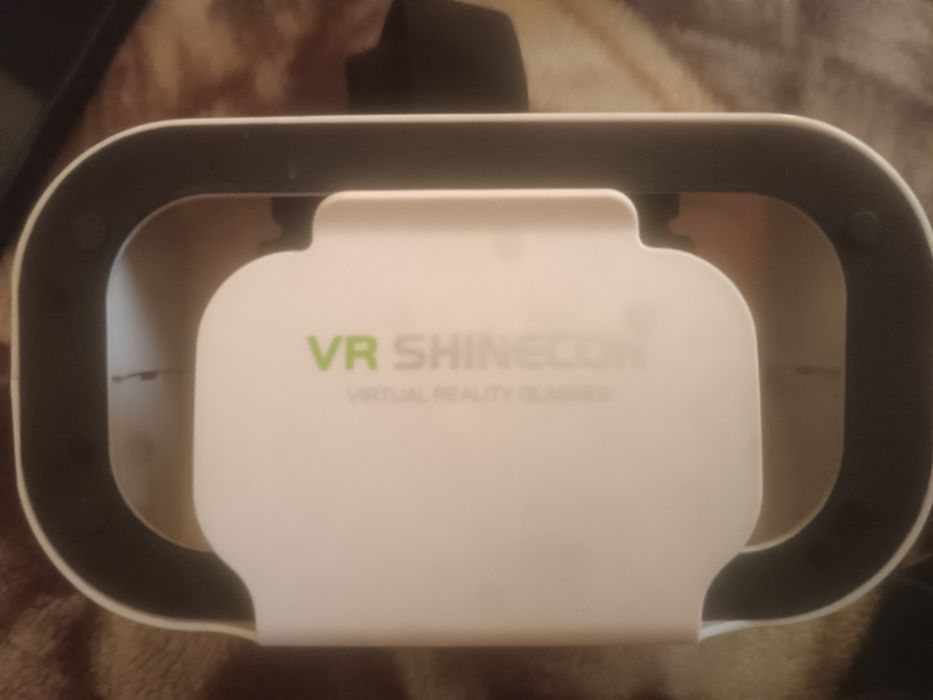 Продам vr очки состояние новые