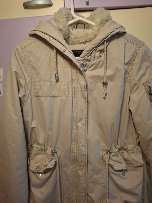 Дамска парка Bershka