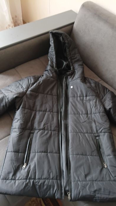 Продам куртку мужскую