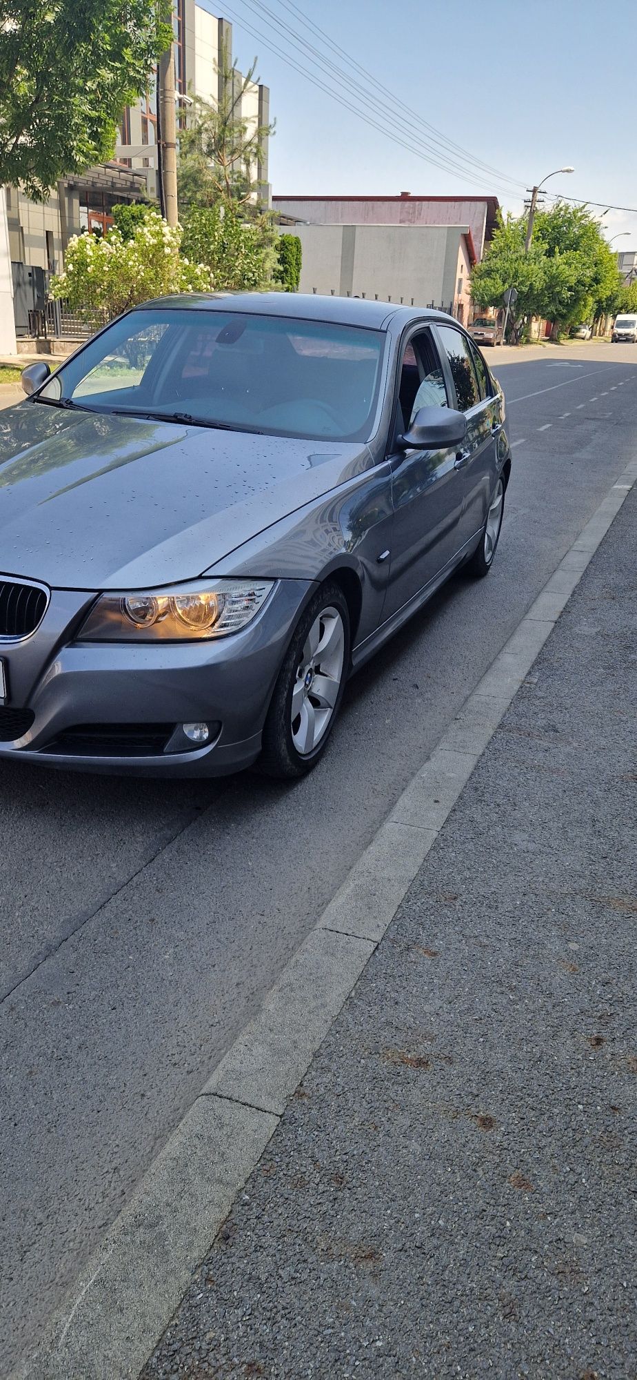 Bmw 320D seria 3 e90 facelift 2.0 diesel