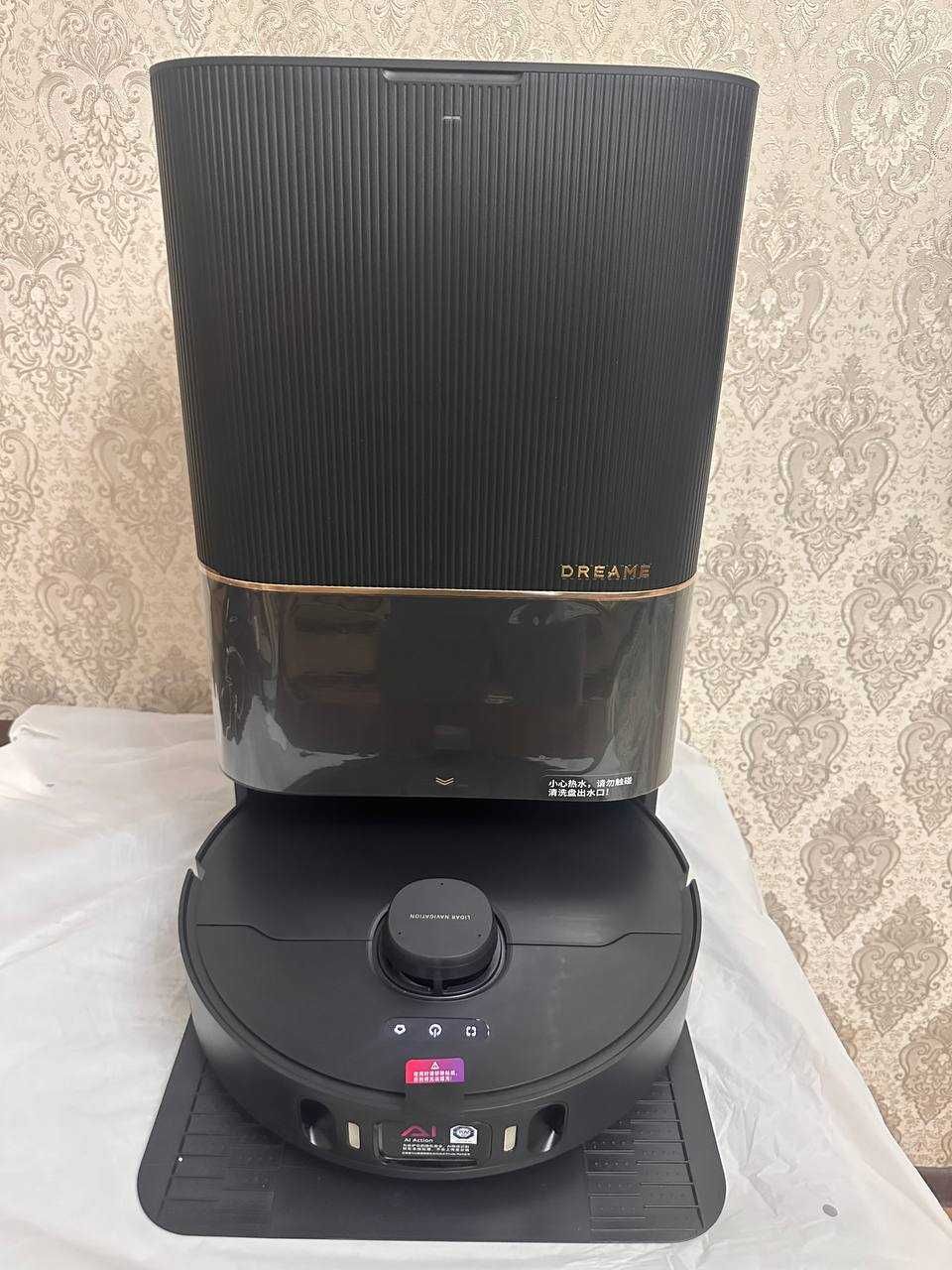Робот пылесос Dreame X30 ultra, НОВЫЙ.