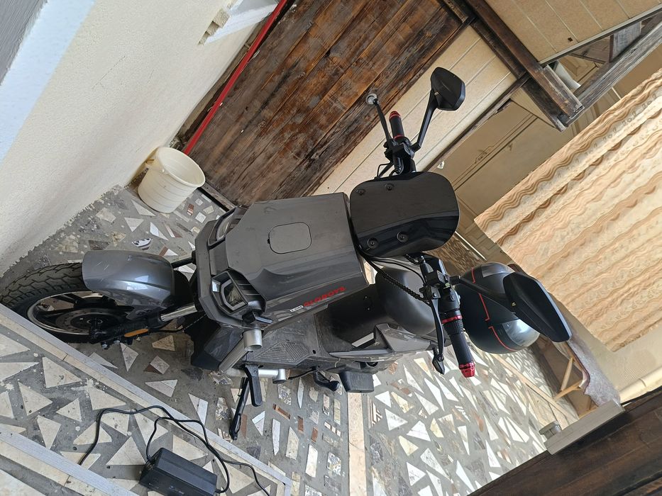 Elektronika skuter zavod 1yil garant bergan