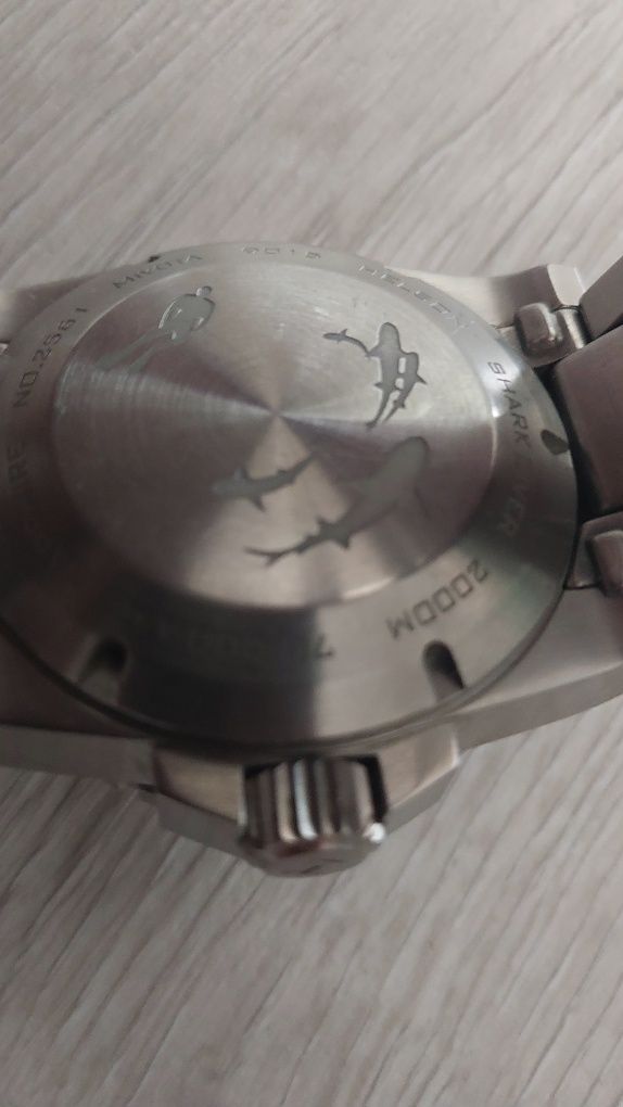 Helson shark diver 2000m
