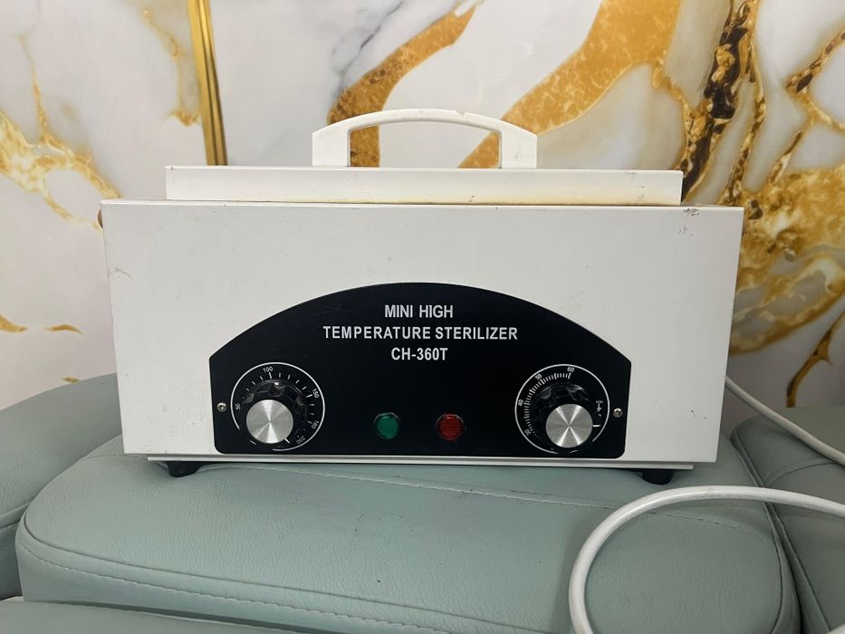 GuliCristal CH-360T сухожаровой шкаф электрический 300 Вт