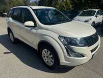 Mahindra XUV 500 Mahindra XUV500 4X4 7 locuri