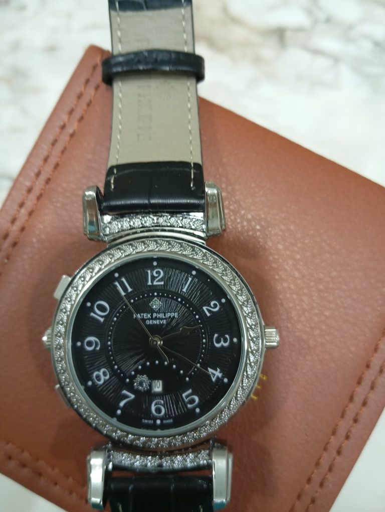 Часы двухсторонние patek pfilippe