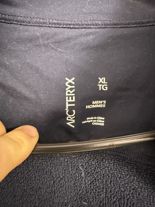 Bluza groasa tip fleece Arc Teryx model nou originala!