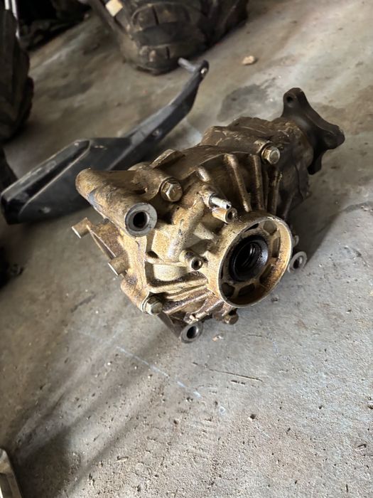 Dezmembrez CfMoto 450