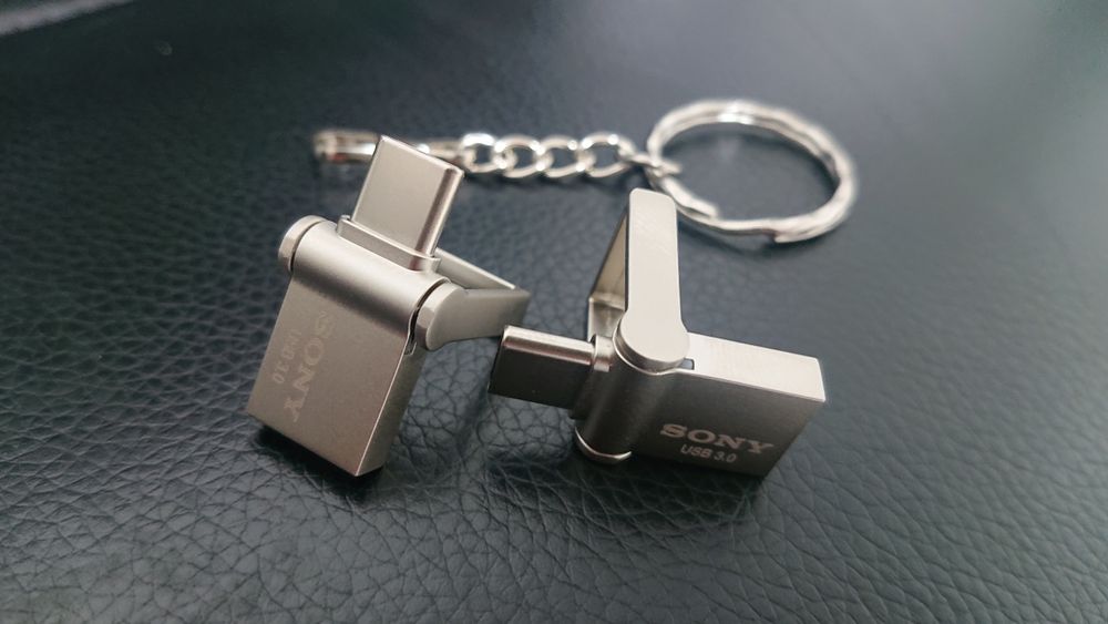 Флашка SONY 2TB с два накрайника
