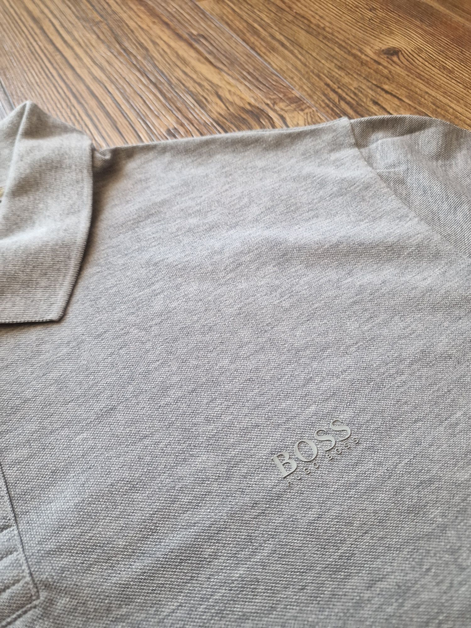 Страхотна мъжка тениска HUGO BOSS размер   5XL