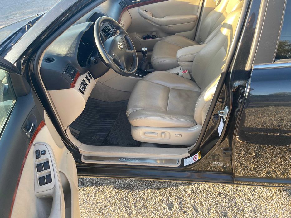 Toyota Avensis – 2.2 D-4D, 2006 – Diesel, Negru