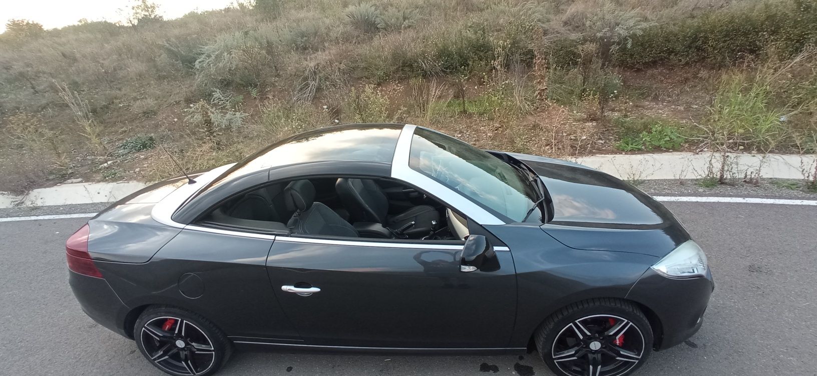 Vând Renault Megane 3 cabrio 1,5 DCI