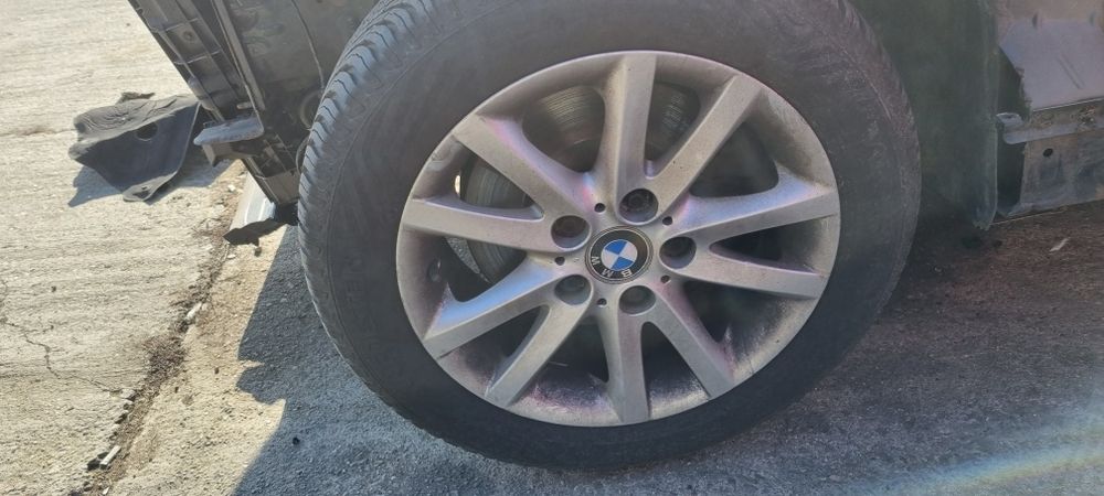 Jante aliaj 16 bmw cauciucuri iarna Vredestein 205 55 16 dot 2022