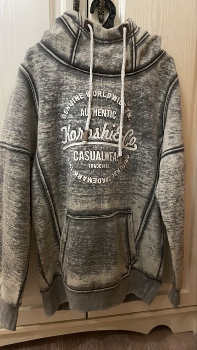 худи Thomas Graf