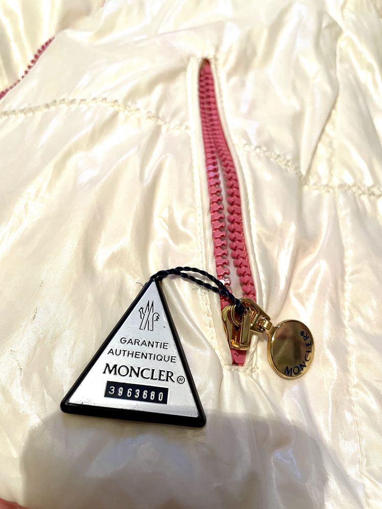 Geaca Moncler originala