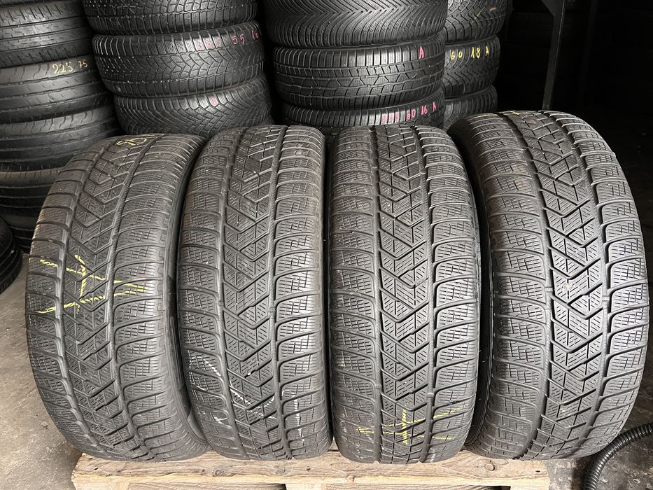 4 anvelope iarna 235/55/18 , Pirelli , DOT 2021