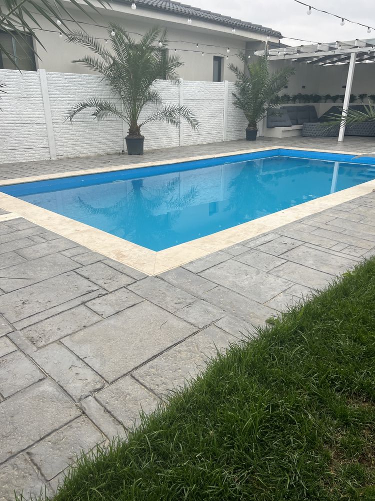 Închiriez vila cu piscina încălzită -evenimente private-aniversari