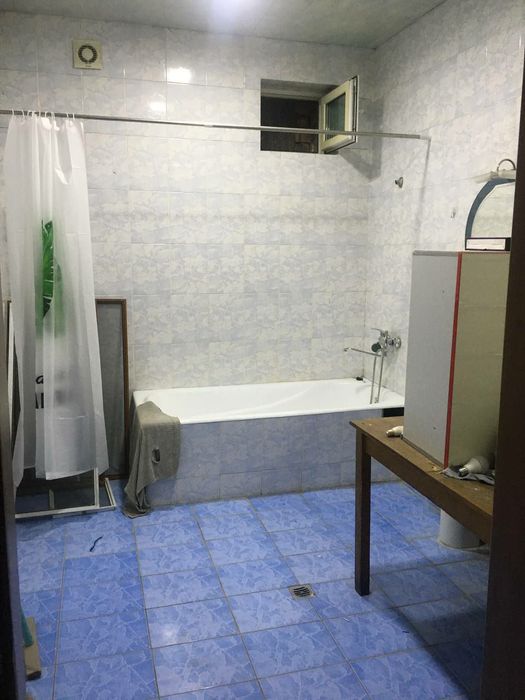 Помещение под Офис с возможностью  проживания на Яккасарае 200 м2