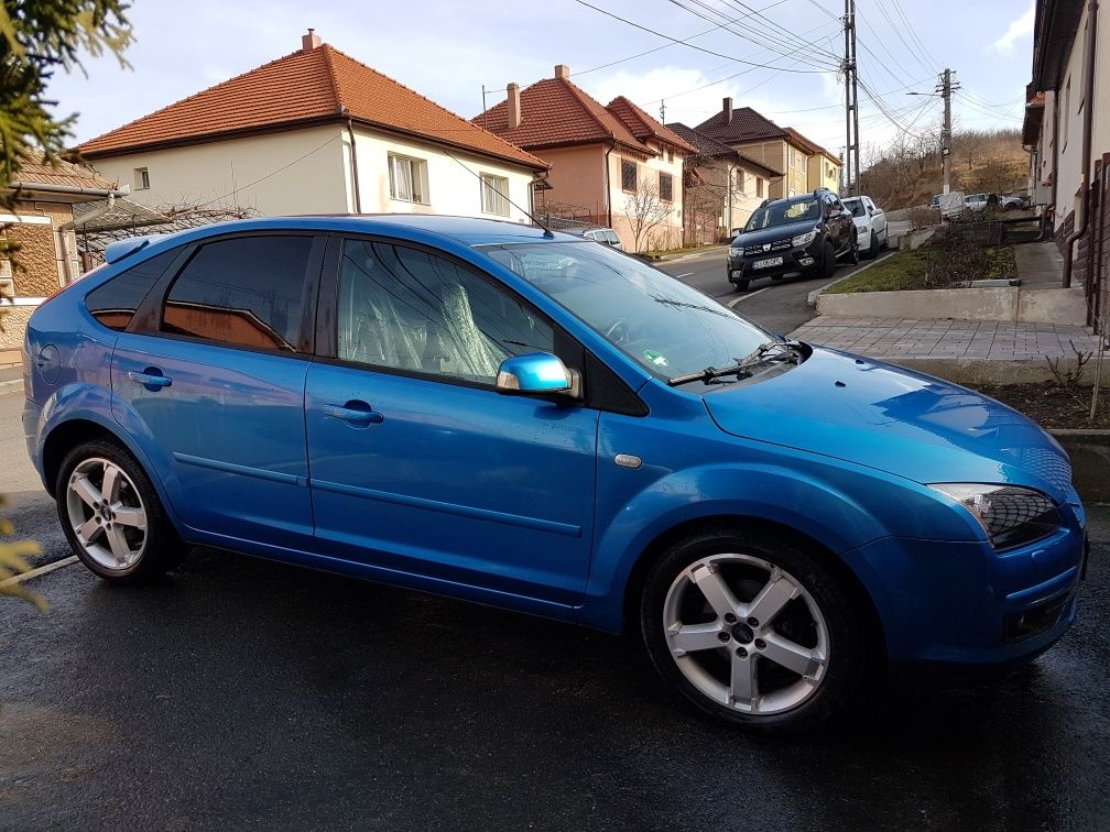 Ford Focus 2 1.6 benzina, full, Impecabila