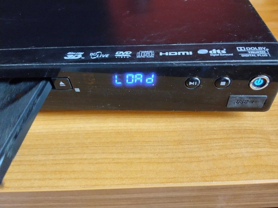 оригинален Блу Рей дивиди юесби плеър с дистанционо-Английски