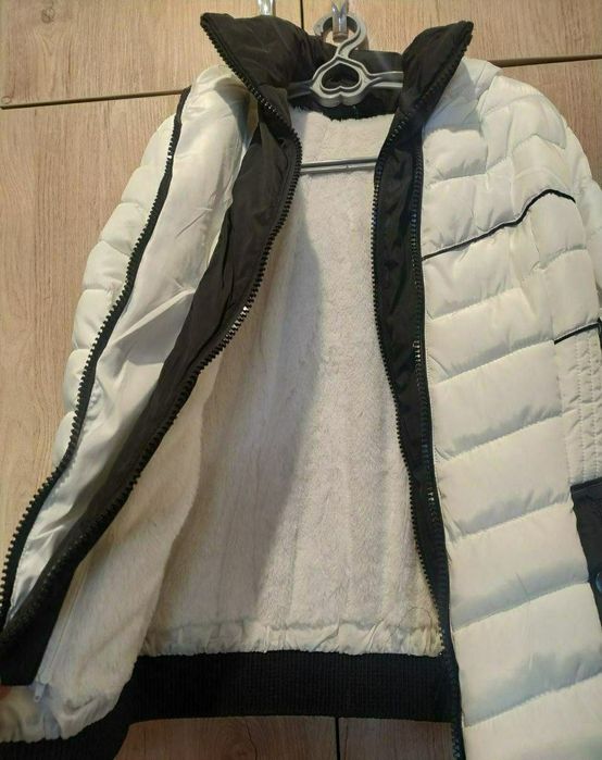 Kurtka ayol qizlar uchun