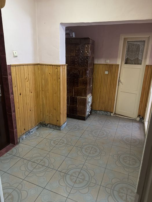 Vând apartament cu 2 camere
