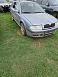 Dezmembrez wv bora  octavia 1