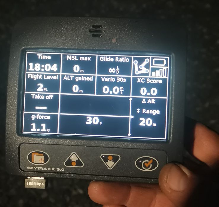 Skytraxx 3.0 instrument de zbor pt parapanta/deltaplan