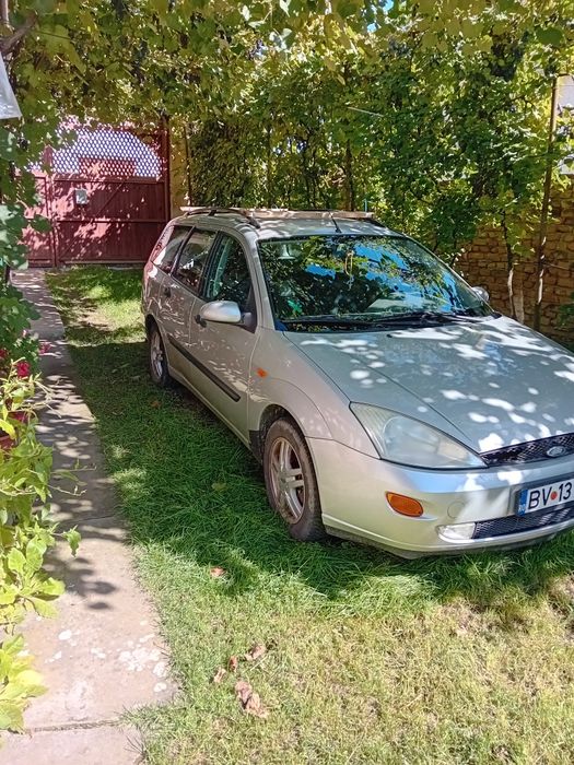 Vând ford focus folosit