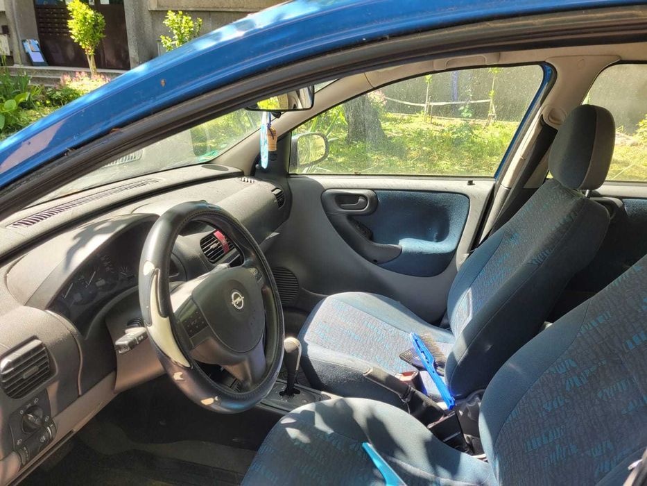 опел корса 1,4 бензин автоматик