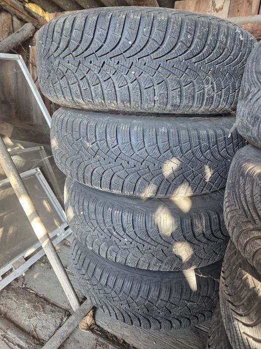 Vând roti complete iarna Opel 5x110 195/65R15