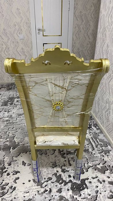 Yangi 12 talik stol stul