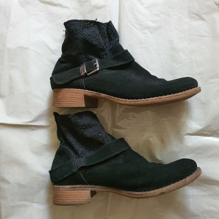 Ghete / botine din piele intoarsa joase