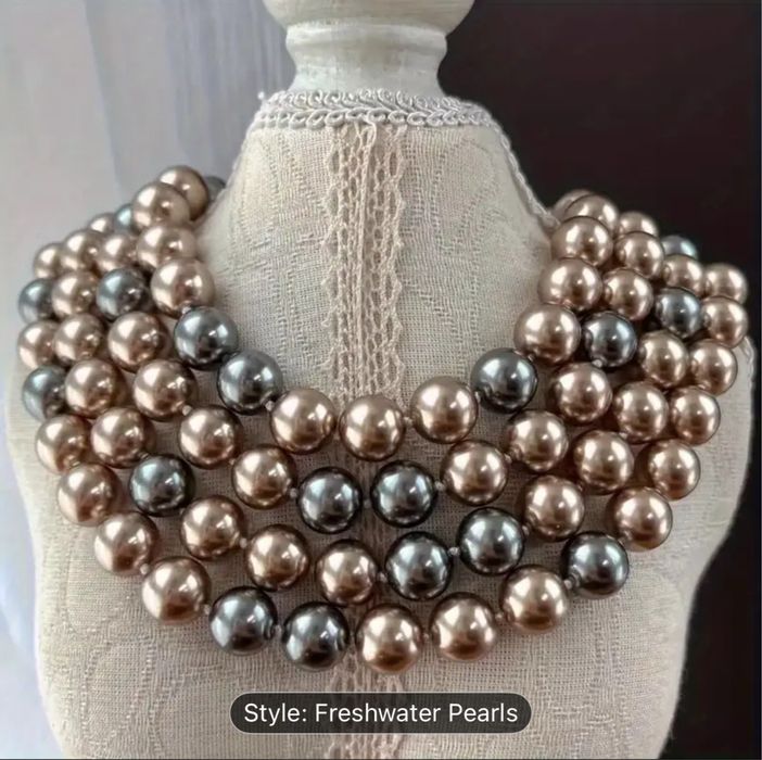 Ожерелье из натурального жемчуга (искусивенно выращенный)