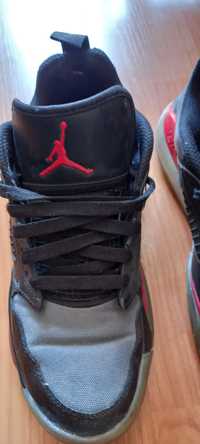 Adidași Nike Jordan 270