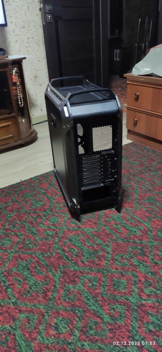 Продается корпус Cougar Panzer Max-G