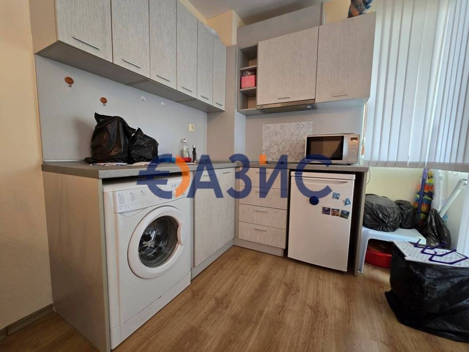 Продава се Двустаен апартамент в к.к. Слънчев бряг - 75 кв.м за 894 €/кв.м - Снимка #7