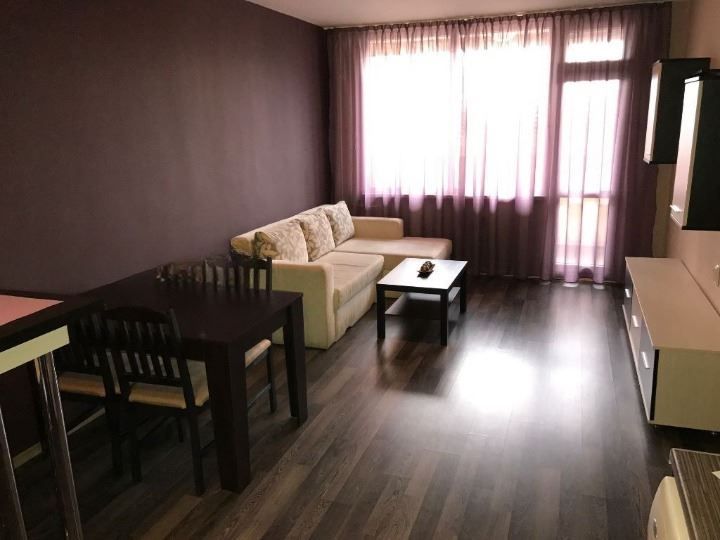 Дава се под наем Двустаен апартамент в София, Толстой - 60 кв.м за 459 € - Снимка #2