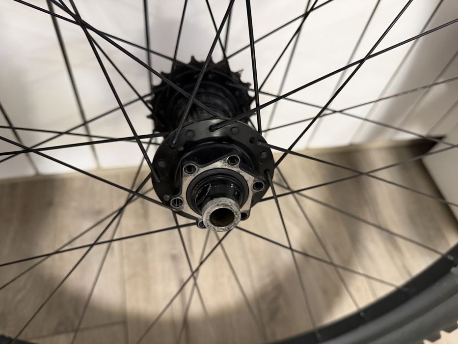 Капли e*thirteen LG1R Carbon 29