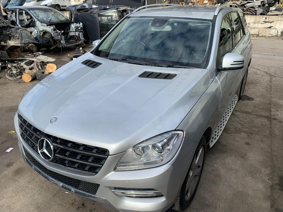 dezmembrez mercedes ml w166 2013 2014 ml250 ml350 4MATIC AMG PIESE ML