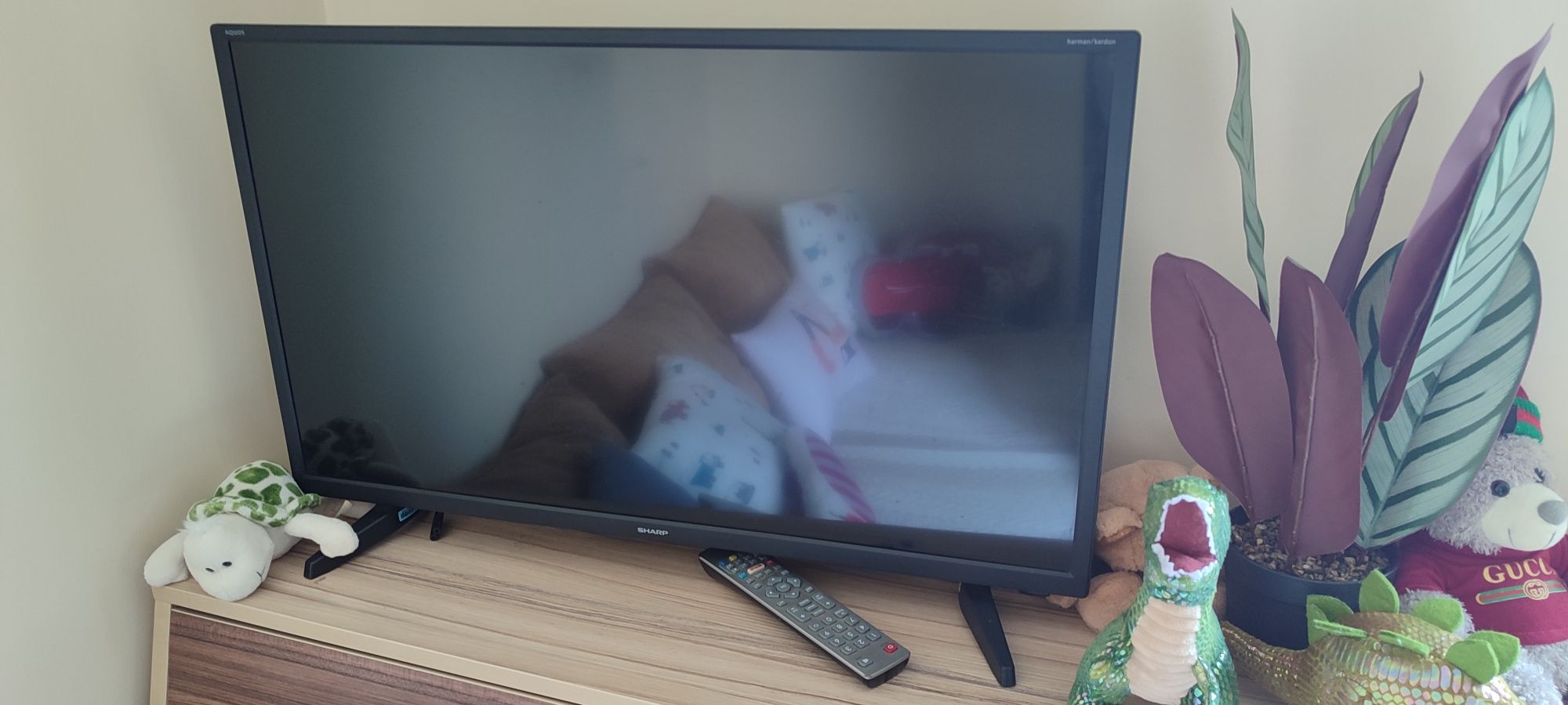 Телевизор Sharp 32'