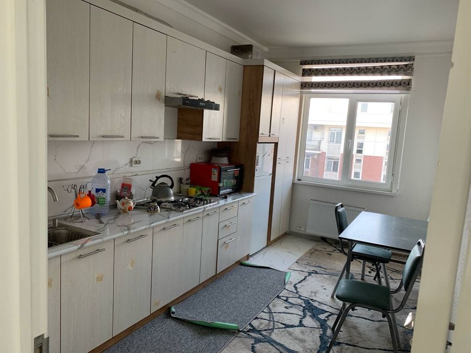 Срочно!!! Сдаётся трёхкомнатная квартира