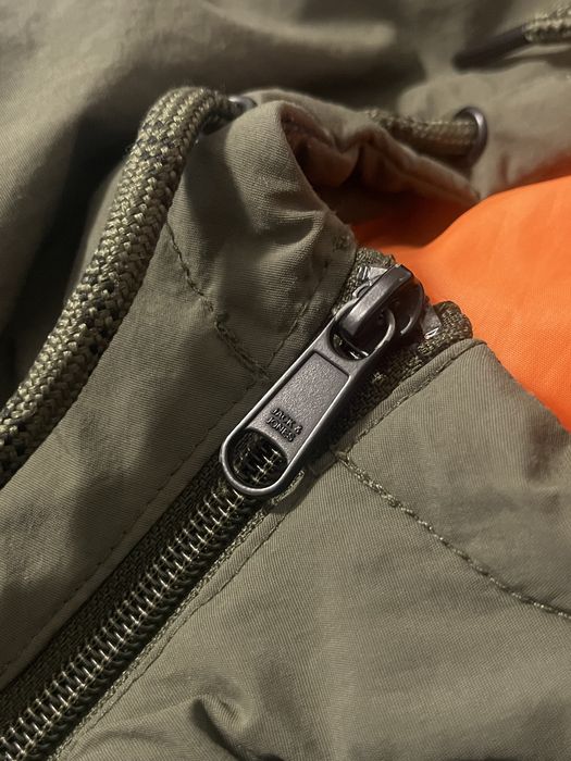 Яке Jack and Jones