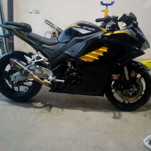 Prodam Mototsikl sostoyaniyasi yengi probegi 1400km  yili 2023