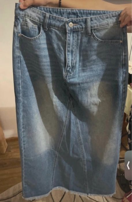 Fusta de blugi lunga