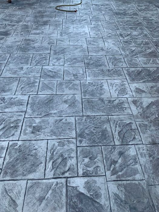 Oferta Beton Amprentat. Servicii amenajari cu beton amprentat