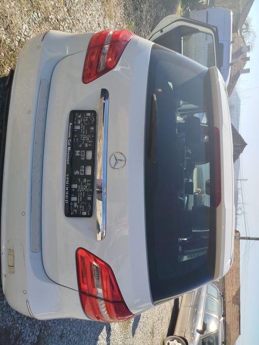 Мерцедес В 180 2013